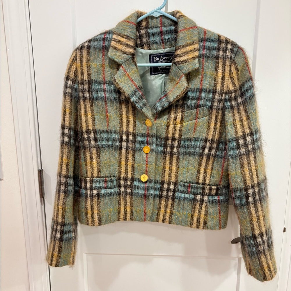 Burberry Plaid Wool Blend Cropped Jacket in Multicolor